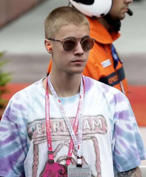 Justin Bieber scatena una rissa, ma ne esce perdente