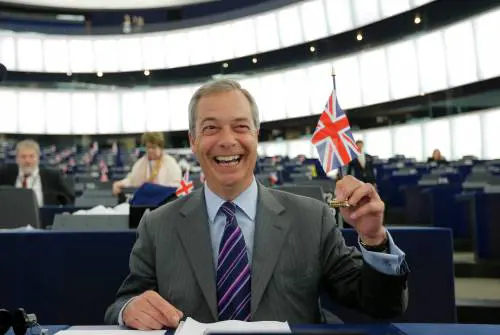 Brexit, Farage: "Con Beppe Grillo distruggeremo l'Unione europea"