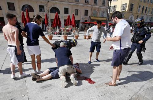 Euro2016 infiamma Marsiglia: ancora scontri tra hooligans e polizia