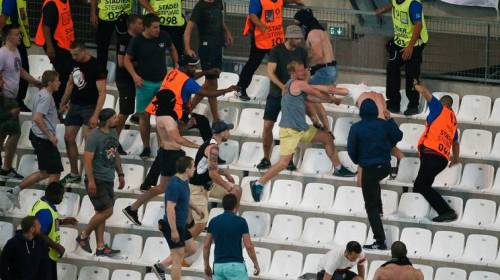 L'Uefa: "Russia squalificata se ci saranno nuovi scontri"