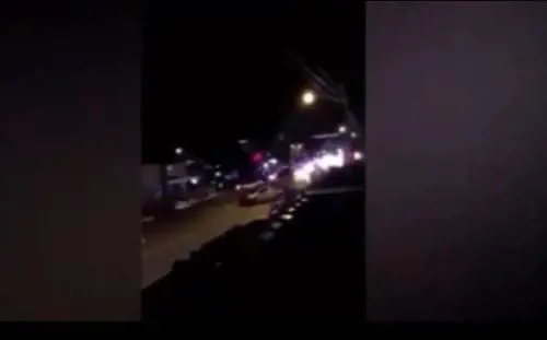24 colpi in 9 secondi: il video degli spari