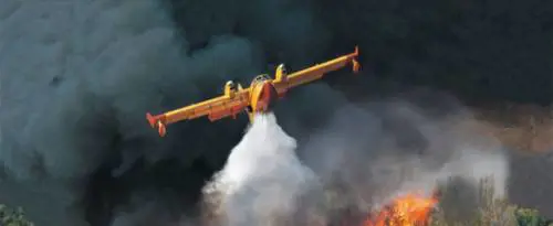 Sicilia, scirocco e incendi: case e scuole evacuate