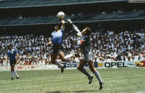 E se ci fosse stata la Var? I 5 casi da moviola più eclatanti della storia del calcio