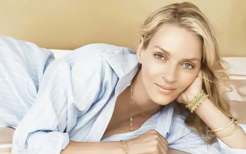 Uma Thurman operata d'urgenza: è caduta dal cavallo