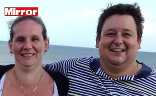 Inghilterra: "Mia moglie mi ha lasciato per una ragazza senzatetto"