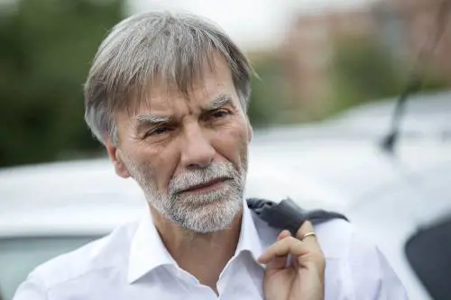 Abusi edilizi, Delrio: "L'unico deterrente sono le demolizioni"
