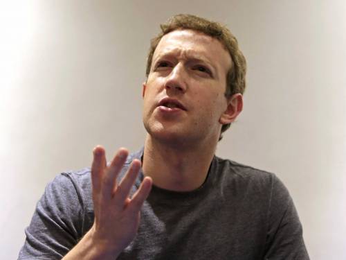 Il mea culpa di Zuckerberg: "Io responsabile degli errori"