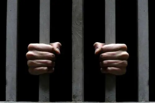 Carceri scuola di terrorismo: 300 a rischio radicalizzazione