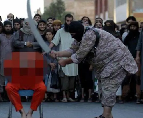 Il nuovo boia dell'Isis, l'erede del buldozer