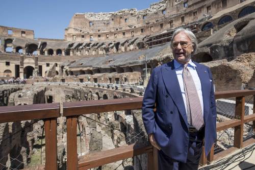 Della Valle riapre il Colosseo restaurato: "Orgoglioso di essere italiano"