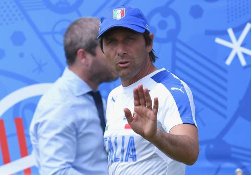Conte tiene l'Italia per terra: "Loro i più forti del mondo"