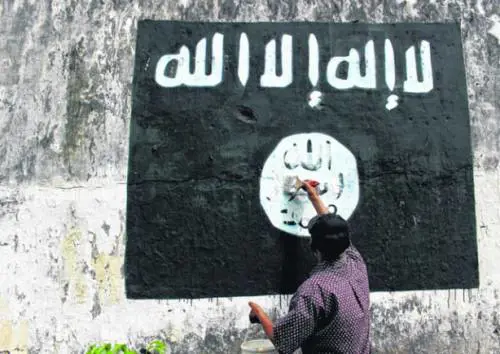 L'Isis le rapisce il figlio: "Lo rivuoi? Convertiti"