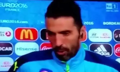 Le lacrime di Buffon dopo l'eliminazione ai rigori