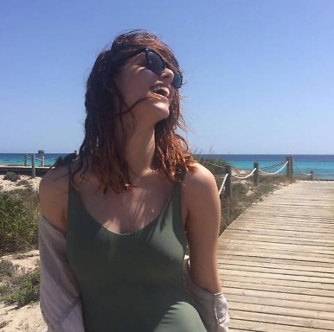 Miriam Leone, sexy in vacanza a Formentera