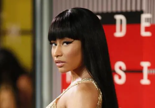 Nicki Minaj sexy e bondage per il 4 luglio