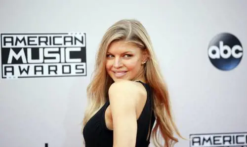 Il ritorno sexy di Fergie: ecco il video di "M.I.L.F. $"