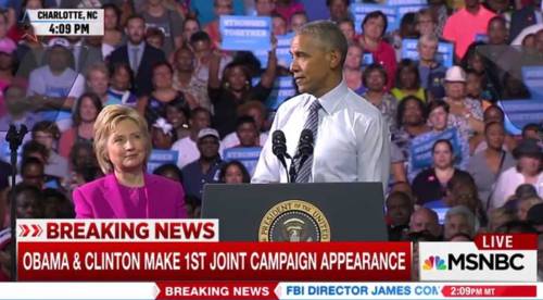 Obama al fianco di Hillary: primo comizio insieme