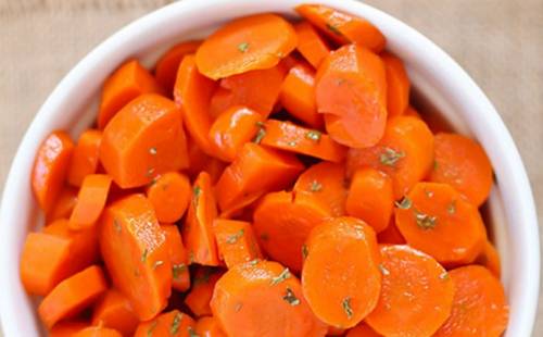 Le carote confit al profumo di cannella