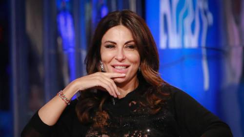 Sabrina Ferilli, la bellezza in passerella: foto