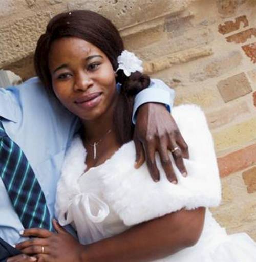 La moglie del nigeriano ucciso: "Come faccio a vivere senza di te"