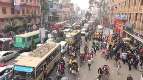 Bangladesh, gruppo islamico: "Seguite le regole o morirete"