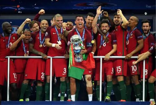 Portogallo, che rivincita da Euro 2004: Fernando Santos firma l'impresa