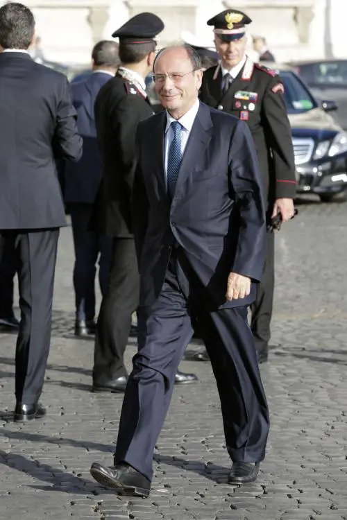 Schifani si dimette da capogruppo Ap