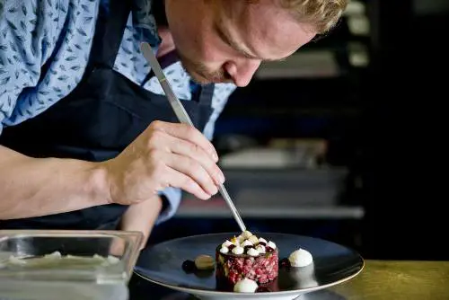 Un altro chef stellato per Autogrill "Puntiamo a qualità e sostenibilità"