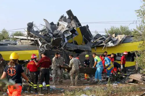 Il giallo dell'incidente ferroviario in Puglia: “Erano in corso i lavori per il raddoppio dei binari”