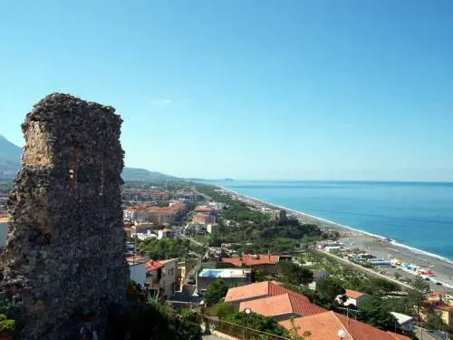 Scalea, terra di ’ndrangheta dove nessuno paga le tasse