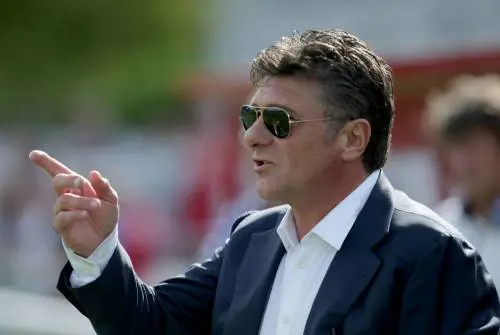 Mazzarri, ecco le prime lamentele: "Stiamo sempre in hotel, non tutti sono felici"