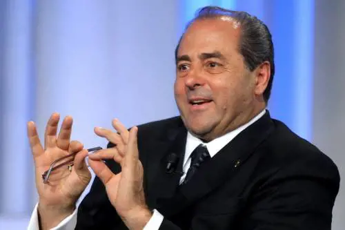 Ora Di Pietro fa pure la vittima "Su di me stalking giudiziario"
