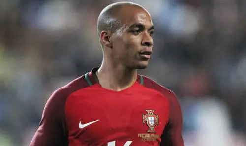 Joao Mario all'Inter con un giro cinese. Il Milan aspetta... Bacca