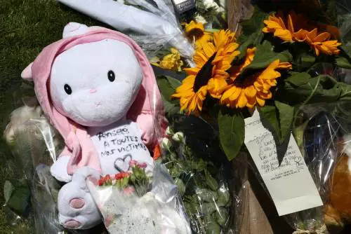 Francia, stop alla pubblicazione delle immagini dei terroristi dell'Isis