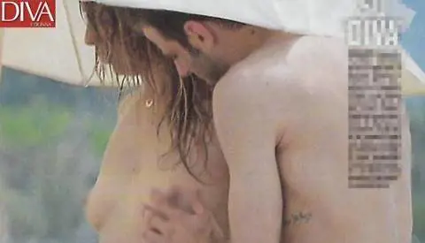 La "vendetta" di Myriam Catania: pose hot con la nuova fiamma