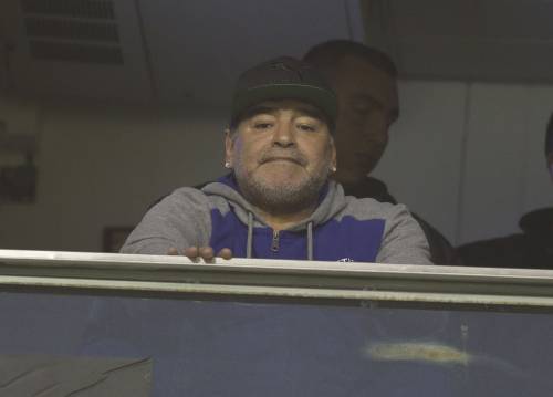 Maradona è un fiume in piena: nel mirino Tevez e Simeone