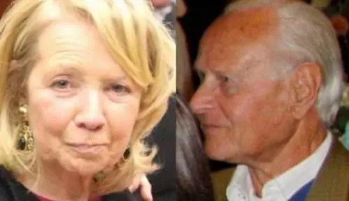 Mario e Maria Grazia, innamorati in tarda età sognavano tra i vicoli