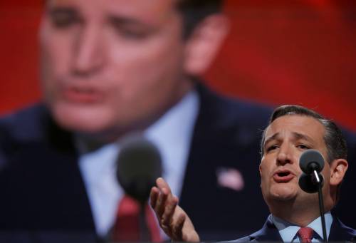 Usa, Ted Cruz attacca i social: "Censurano conservatori e pro-life"