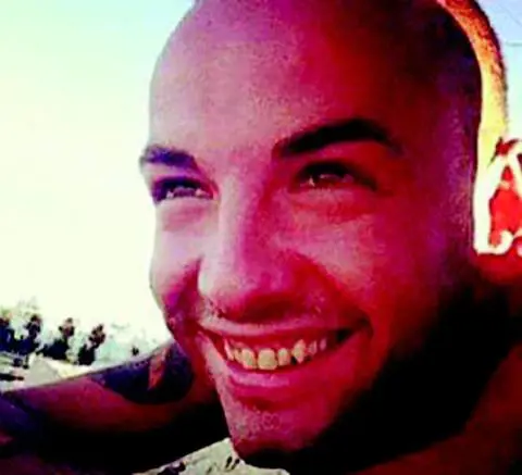 Olanda, è caccia ai nordafricani che hanno massacrato un ragazzo pugliese