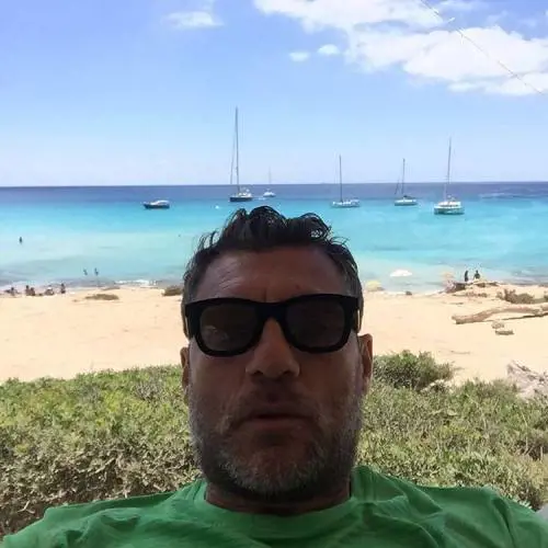 Bomber Vieri racconta: "Questa mi frustava, con quest'altra dovevo starci minimo 3-4 ore"