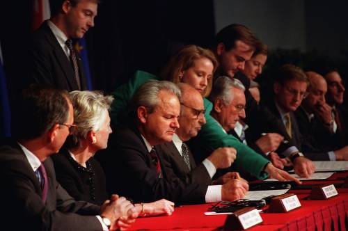 ​Sentenza cambia tutto: "Milosevic è innocente"