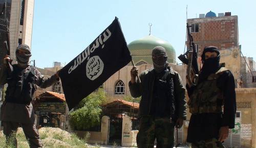 L'Isis illude i ragazzini con un'identità avvelenata