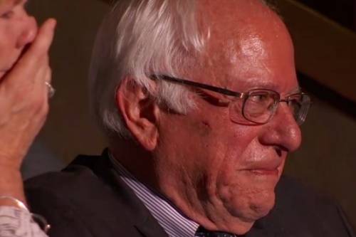 Bernie Sanders in lacrime alla convention democratica