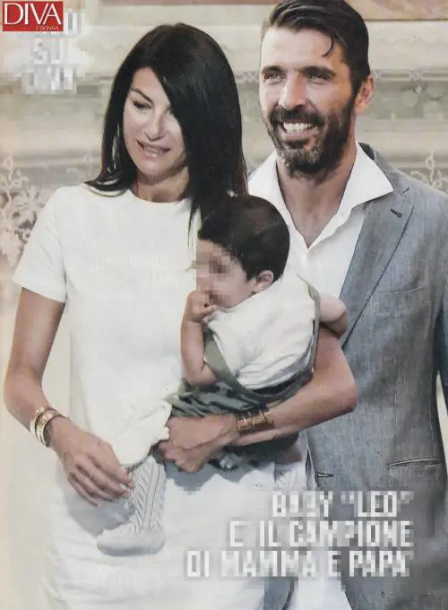 Gigi Buffon e Ilaria D'Amico: le foto del battesimo di Leopoldo Mattia