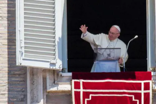 Francesco: "Non conoscevo la parola extracomunitario. Lottare contro il terrorismo delle parole"