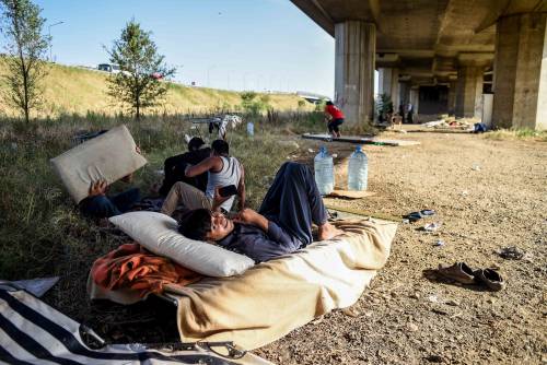 I derelitti dell'accoglienza: "Cacciati anche dai centri"