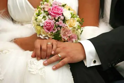 Un po' lavoro un po' martirio Così il matrimonio fa paura