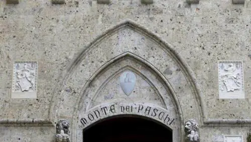 Draghi benedice il piano salva Mps