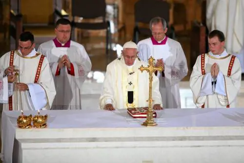 Va in Polonia per il Papa e muore per meningite