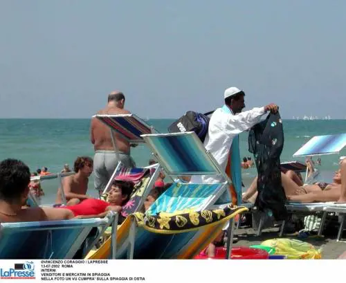 Ecco Spiagge Sicure, Salvini sblocca i fondi: "Fermiamo l'abusivismo"